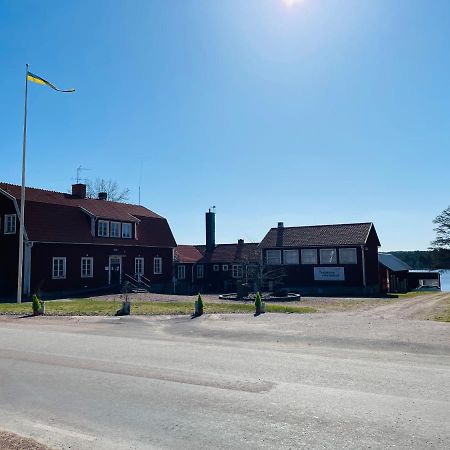 Trehoerna Hotell & Konferens Trehorna Bagian luar foto