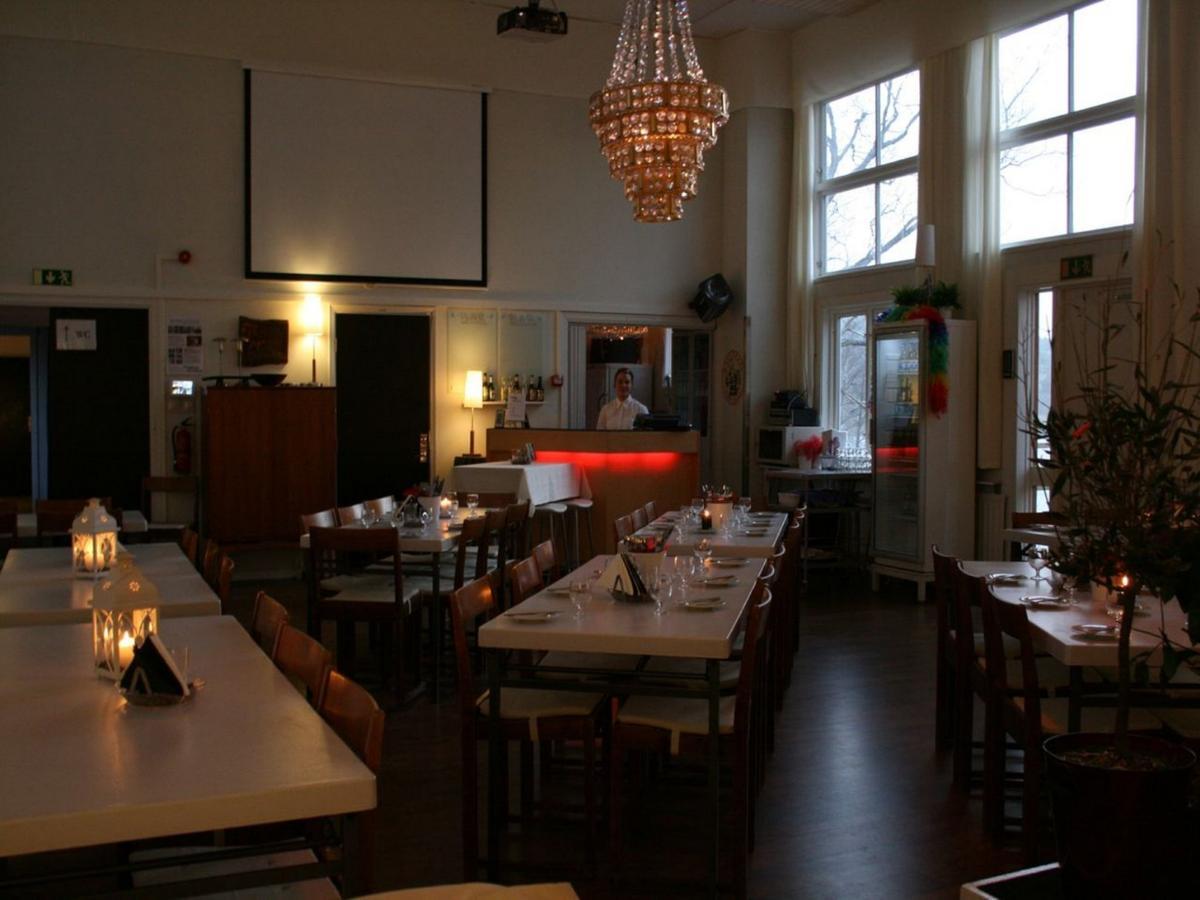 Trehoerna Hotell & Konferens Trehorna Bagian luar foto