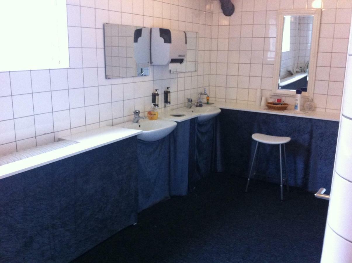 Trehoerna Hotell & Konferens Trehorna Bagian luar foto